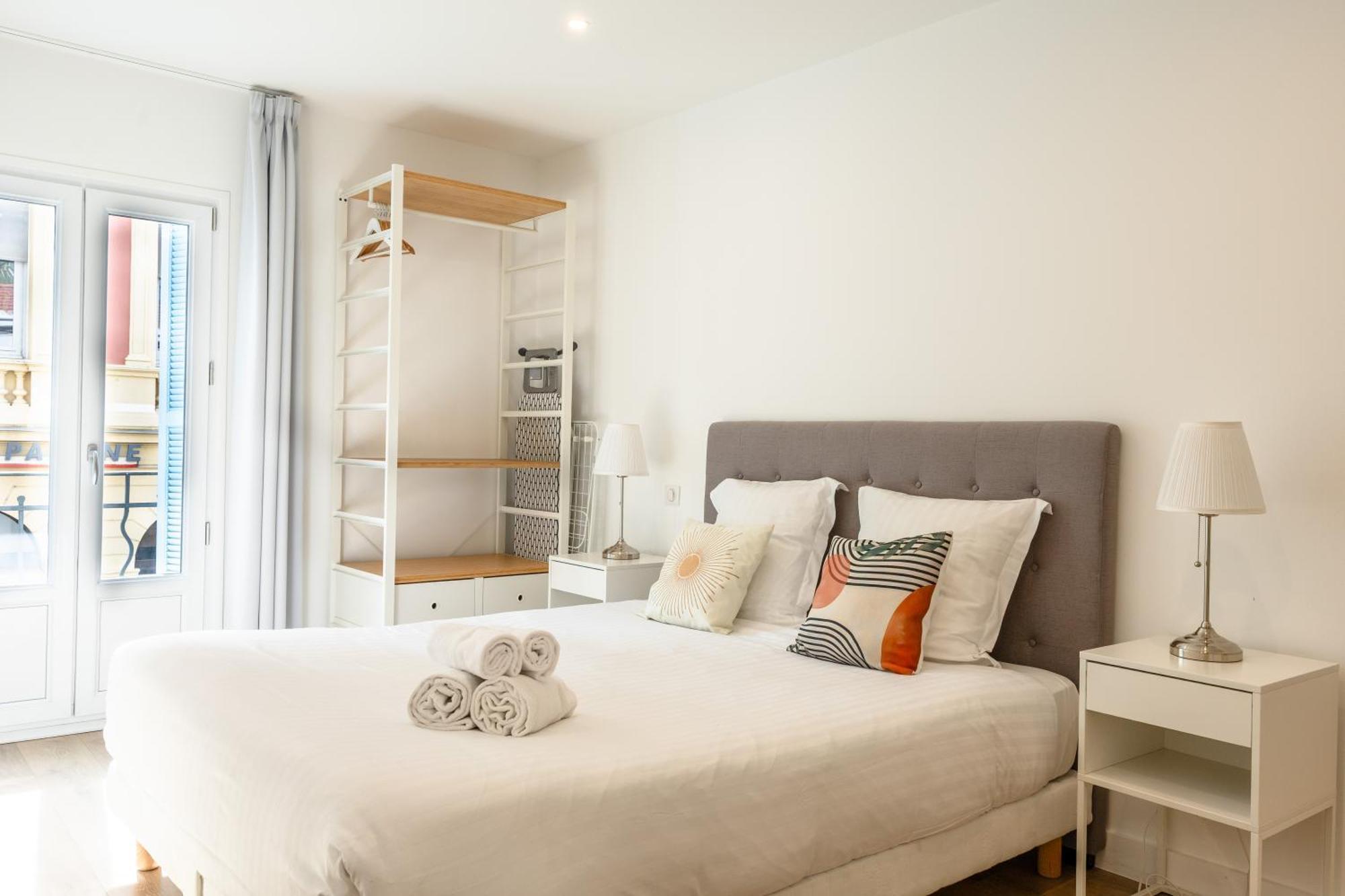 Republique Appartements Мантон Екстер'єр фото
