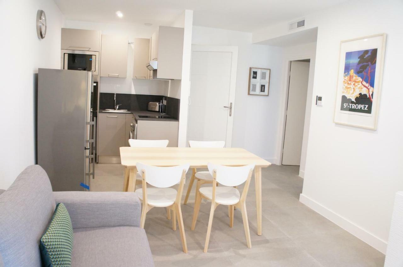 Republique Appartements Мантон Екстер'єр фото